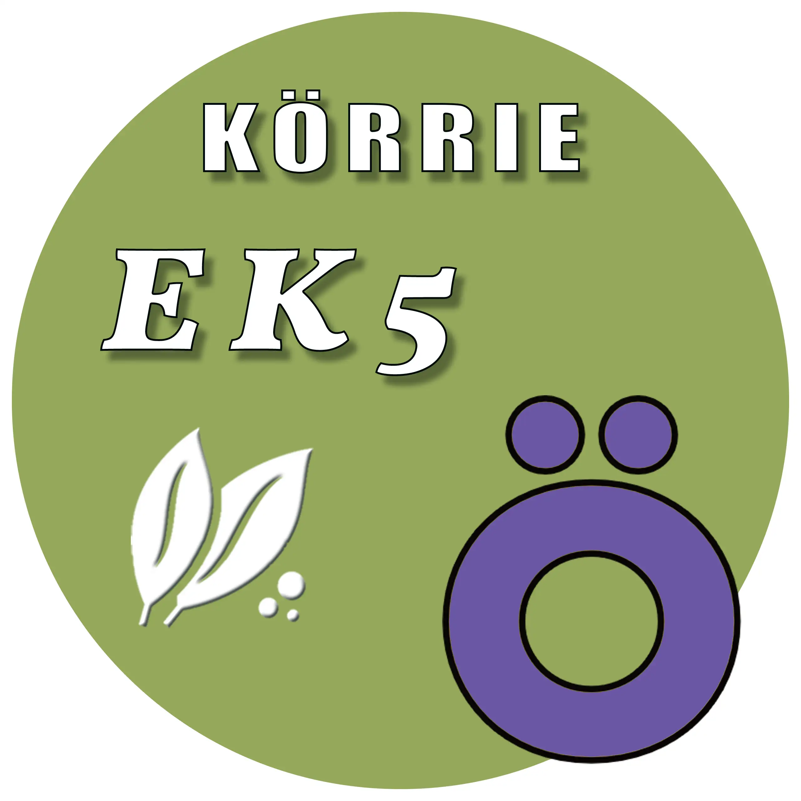 Produkt-Button für Körrie EK5 | Etablierte Kräuter: Ein grüner, runder Button mit weißem Text "KÖRRIE EK5", stilisierten Blättern und einem prominenten "Ö"-Symbol (das "Ö" aus dem Logo von "Körrie - die ehrlichen Gewürzmischungen"), symbolisierend natürli